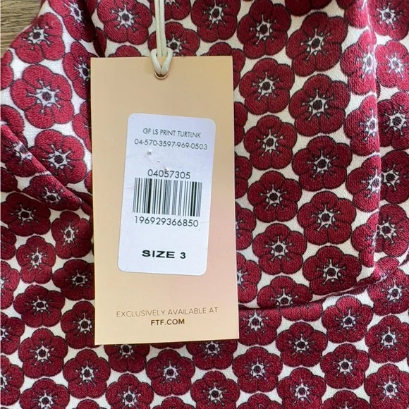 Gabi Fresh x FASHION TO FIGURE Women Turtleneck Sweater Size 3 - Picture 3 of 9